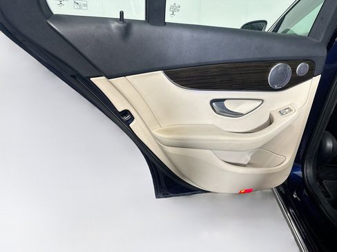 Used 2020 Mercedes-Benz C 300 4MATIC Sedan w/ Premium Package image 27