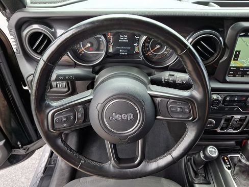 Used 2021 Jeep Wrangler Unlimited Sport AWD/4WD image 19