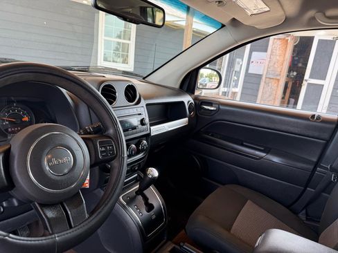 Used 2014 Jeep Compass Sport w/ Power Value Group FWD image 26
