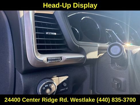 Used 2016 GMC Acadia Denali AWD/4WD image 15