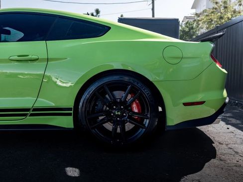 Used 2020 Ford Mustang Shelby GT500 w/ Technology Package image 33