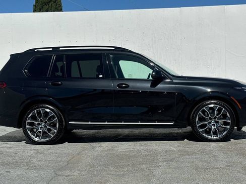 Used 2024 BMW X7 xDrive40i w/ Executive Package AWD/4WD image 2