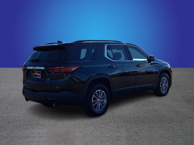 Used 2023 Chevrolet Traverse LT FWD image 4