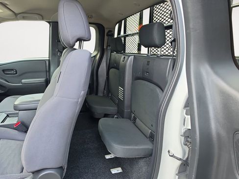 Used 2024 Nissan Frontier S w/ S Utility Package RWD image 13