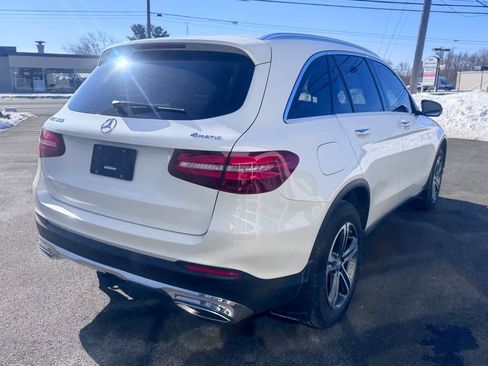 Used 2017 Mercedes-Benz GLC 300 4MATIC image 5