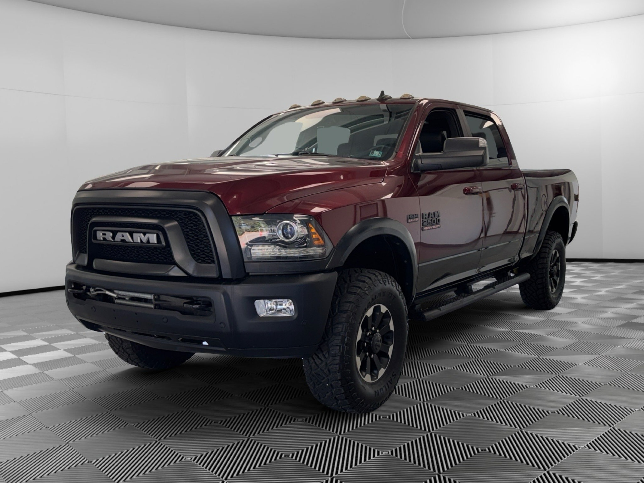Used 2018 RAM 2500 Power Wagon w/ Leather & Luxury Group AWD/4WD image 4