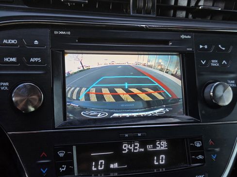 Certified 2018 Toyota Avalon XLE Plus w/ Carpet Mat Package image 15