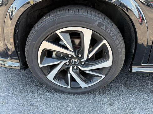 Used 2019 Honda HR-V Sport image 10