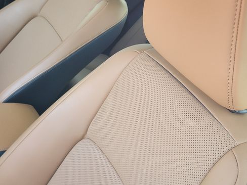 Used 2024 Lexus IS 350 F Sport RWD image 17