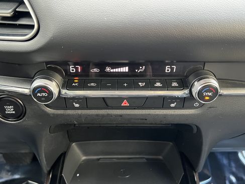 Used 2024 MAZDA CX-30 AWD 2.5 S w/ Premium Package image 30