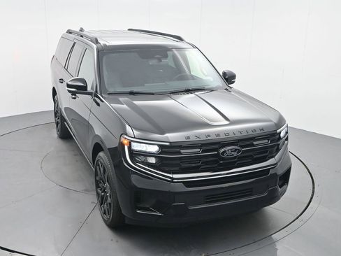 New 2026 Ford Expedition Max Platinum w/ Stealth Performance Package image 29