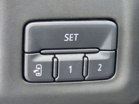 Used 2023 Chevrolet Silverado 3500 LTZ w/ LTZ Plus Package image 17