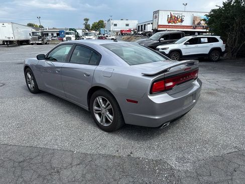 Used 2014 Dodge Charger SXT Plus AWD/4WD image 3