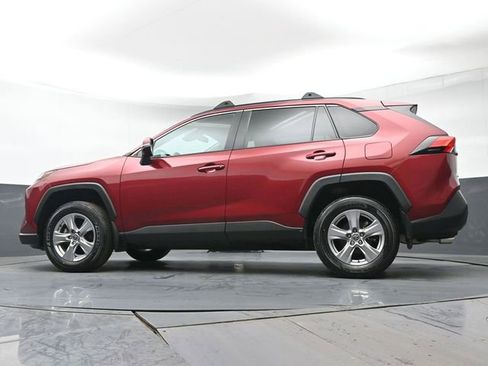 Certified 2022 Toyota RAV4 XLE AWD/4WD image 30