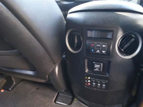 Used 2015 Honda Pilot Touring image 31