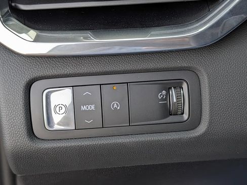New 2026 GMC Acadia Elevation w/ Black Edition FWD image 23