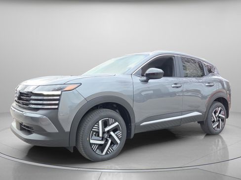 New 2026 Nissan Kicks SV FWD image 2