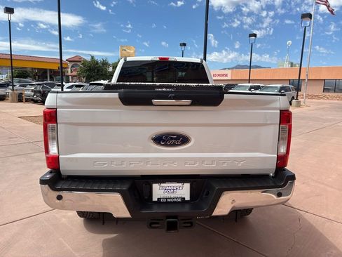 Used 2019 Ford F350 Lariat w/ Chrome Package image 8
