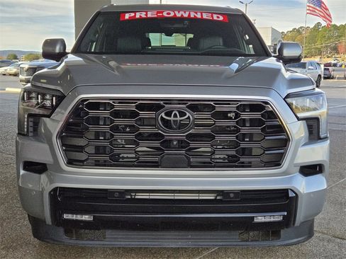 Used 2024 Toyota Sequoia Platinum image 8