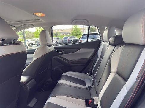 Used 2023 Subaru Crosstrek 2.5i Limited AWD/4WD image 9