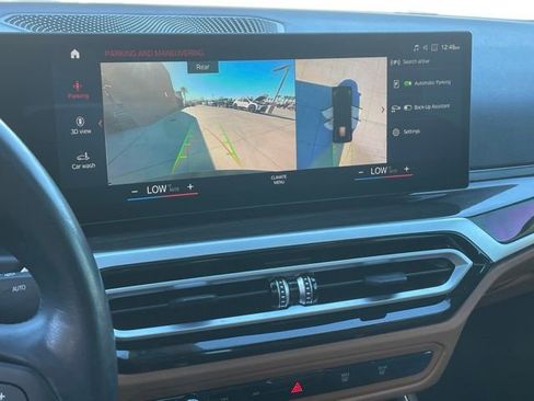 Used 2023 BMW i4 eDrive35 w/ Premium Package image 18