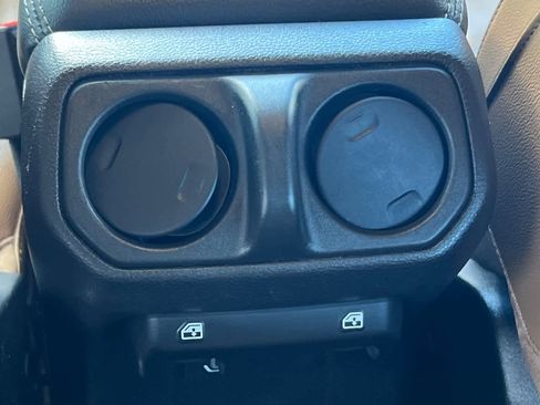 Used 2022 Jeep Wrangler Unlimited Rubicon 4xe image 14