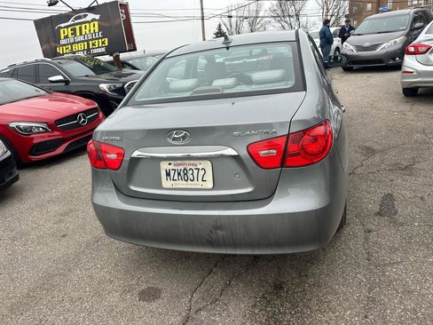 Used 2010 Hyundai Elantra GLS image 7