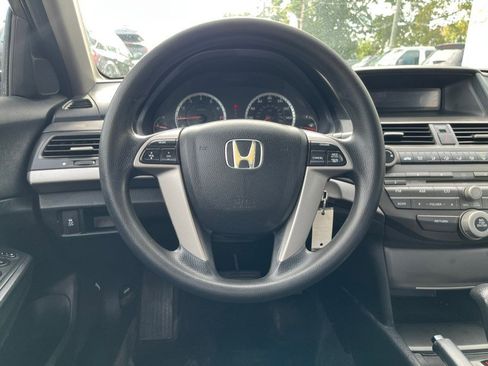 Used 2012 Honda Accord LX image 17