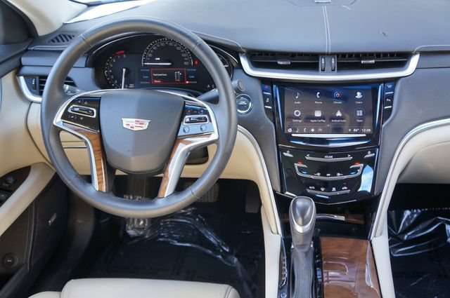 Used 2018 Cadillac XTS FWD image 25