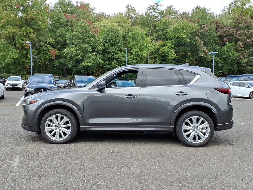 Used 2023 MAZDA CX-5 Signature AWD/4WD image 4