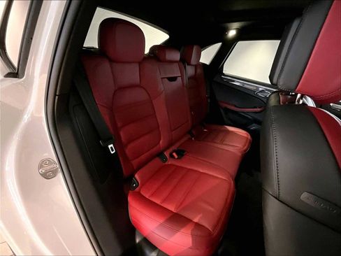 New 2026 Porsche Macan GTS image 29