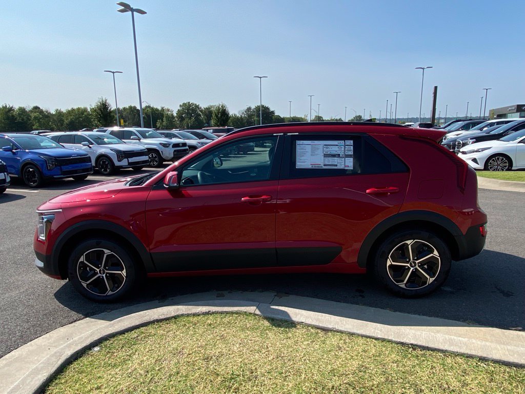 New 2026 Kia Niro EX FWD image 4