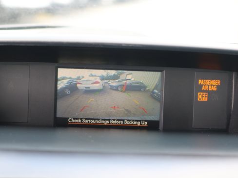 Used 2015 Subaru Forester 2.5i w/ Alloy Wheel Package image 20