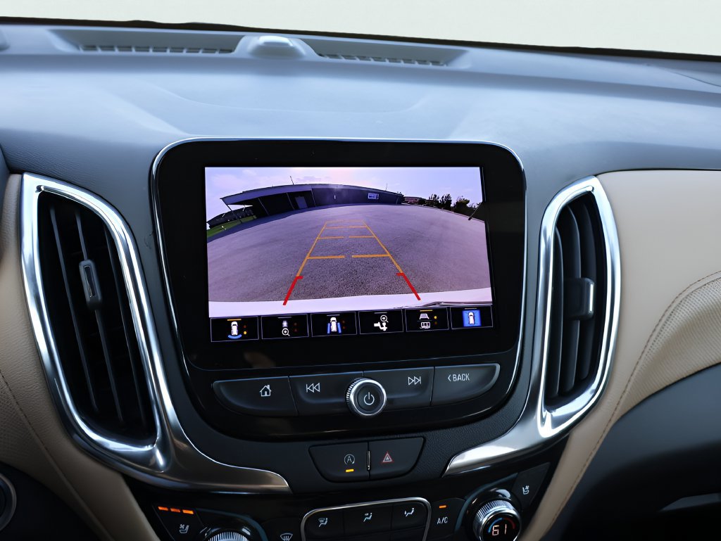 Used 2024 Chevrolet Equinox Premier FWD image 23