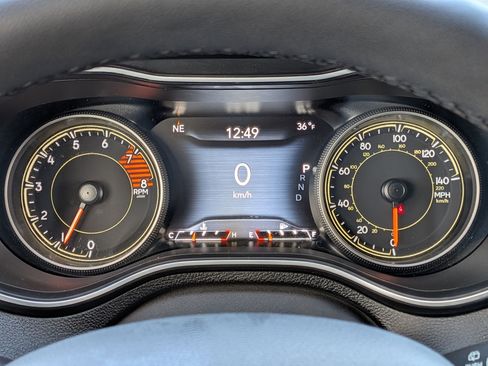 Certified 2021 Jeep Cherokee Limited w/ Elite Package image 22