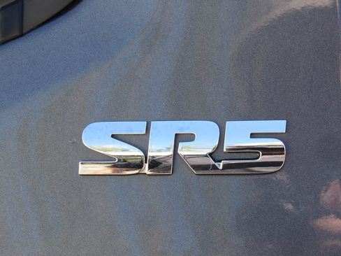 Certified 2023 Toyota Tacoma SR5 AWD/4WD image 12
