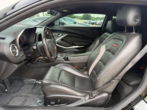 Used 2020 Chevrolet Camaro SS RWD image 20