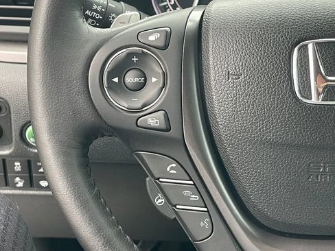 Certified 2023 Honda Ridgeline RTL-E image 18