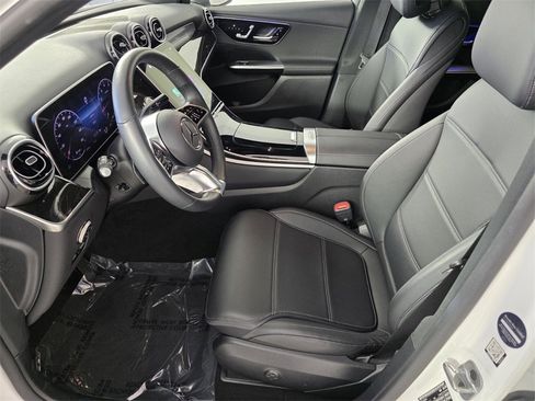 Certified 2025 Mercedes-Benz GLC 300 GLC 300 image 9