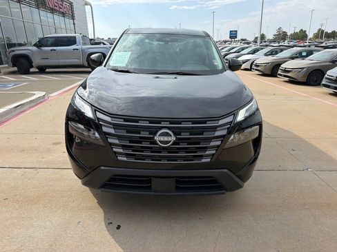 Used 2026 Nissan Rogue SV FWD image 8