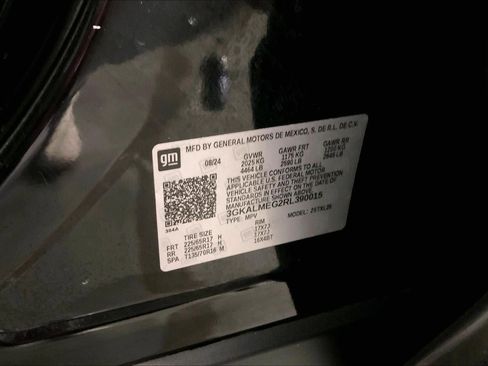 Used 2024 GMC Terrain SLE FWD image 31