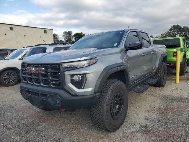 Used 2024 GMC Canyon AT4X w/ AT4X AEV Edition AWD/4WD image 3