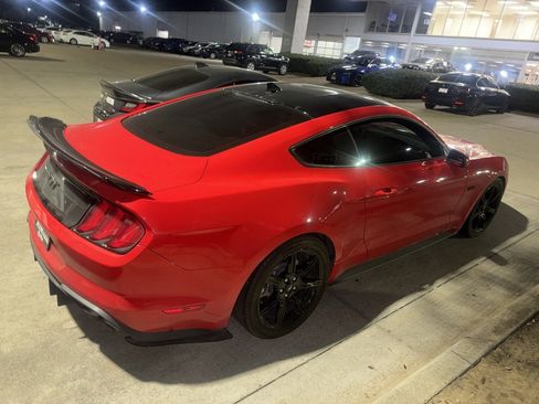 Used 2020 Ford Mustang GT w/ Equipment Group 301A image 4