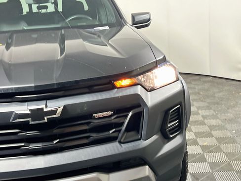 Used 2023 Chevrolet Colorado Trail Boss w/ Advanced Trailering Package AWD/4WD image 11