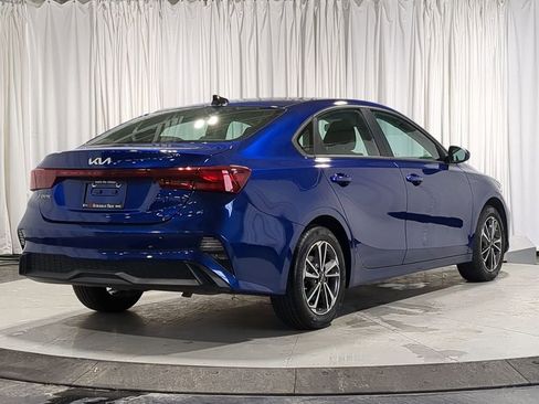 Used 2023 Kia Forte LXS image 17