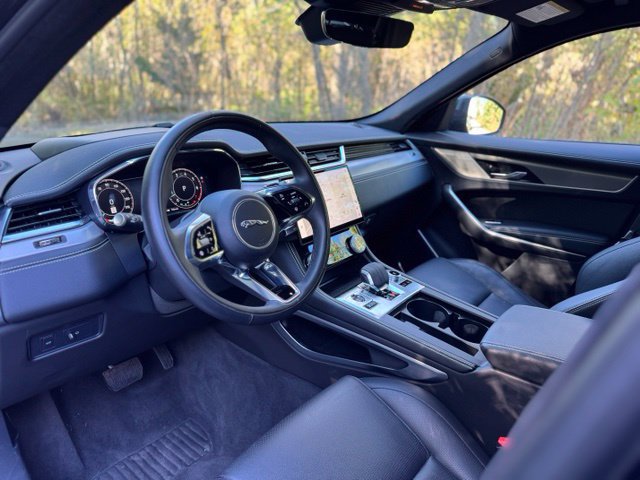 New 2026 Jaguar F-PACE R-Dynamic S AWD/4WD image 9