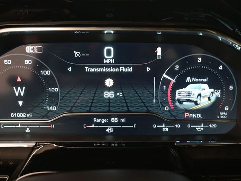 Used 2024 GMC Sierra 1500 SLT image 3