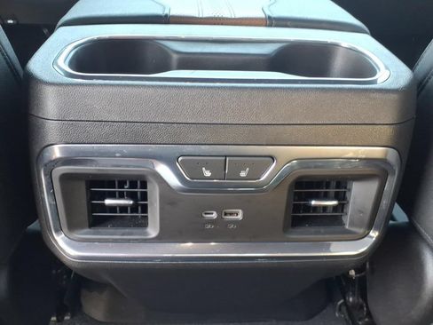 Used 2024 Chevrolet Silverado 2500 High Country AWD/4WD image 10
