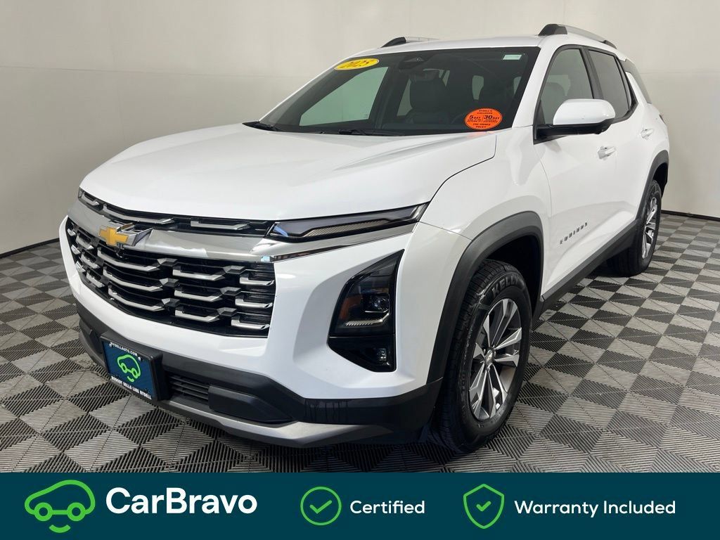 Used 2025 Chevrolet Equinox LT w/ Convenience Package II FWD image 14