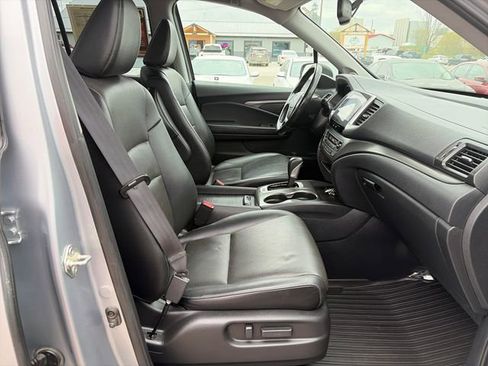 Used 2017 Honda Ridgeline RTL-T image 23